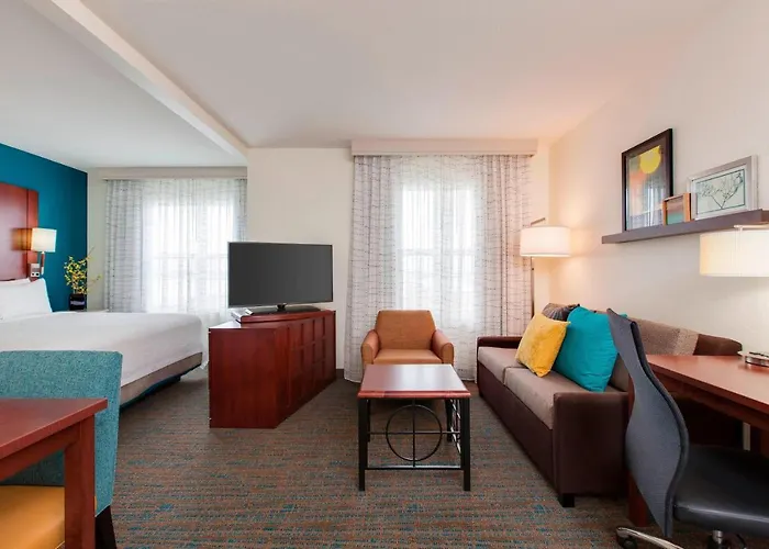 Chicago Midway Airport 3*