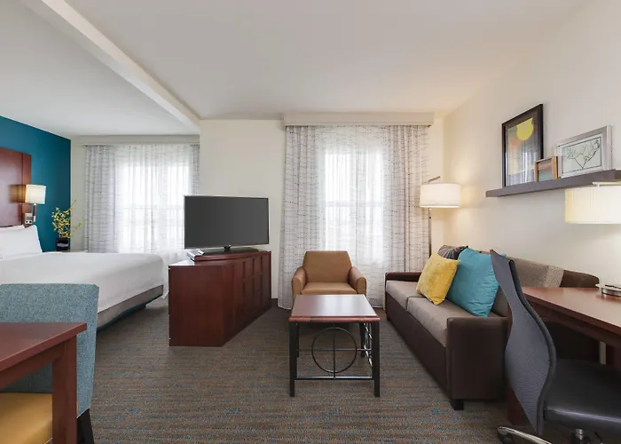 Hotel Chicago Midway Airport 3*
